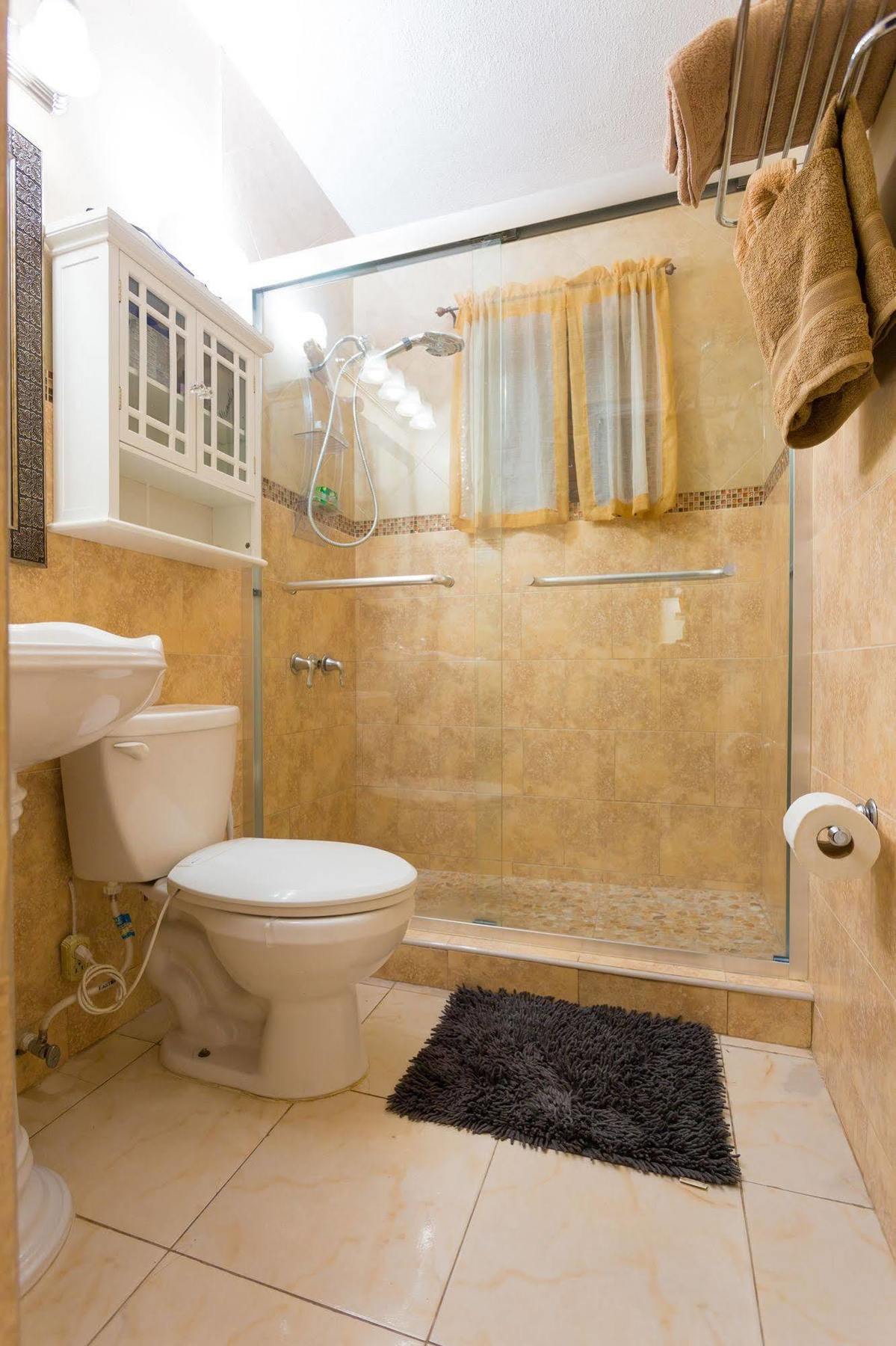 Casa Alexandria Guest Apartment キングストン エクステリア 写真